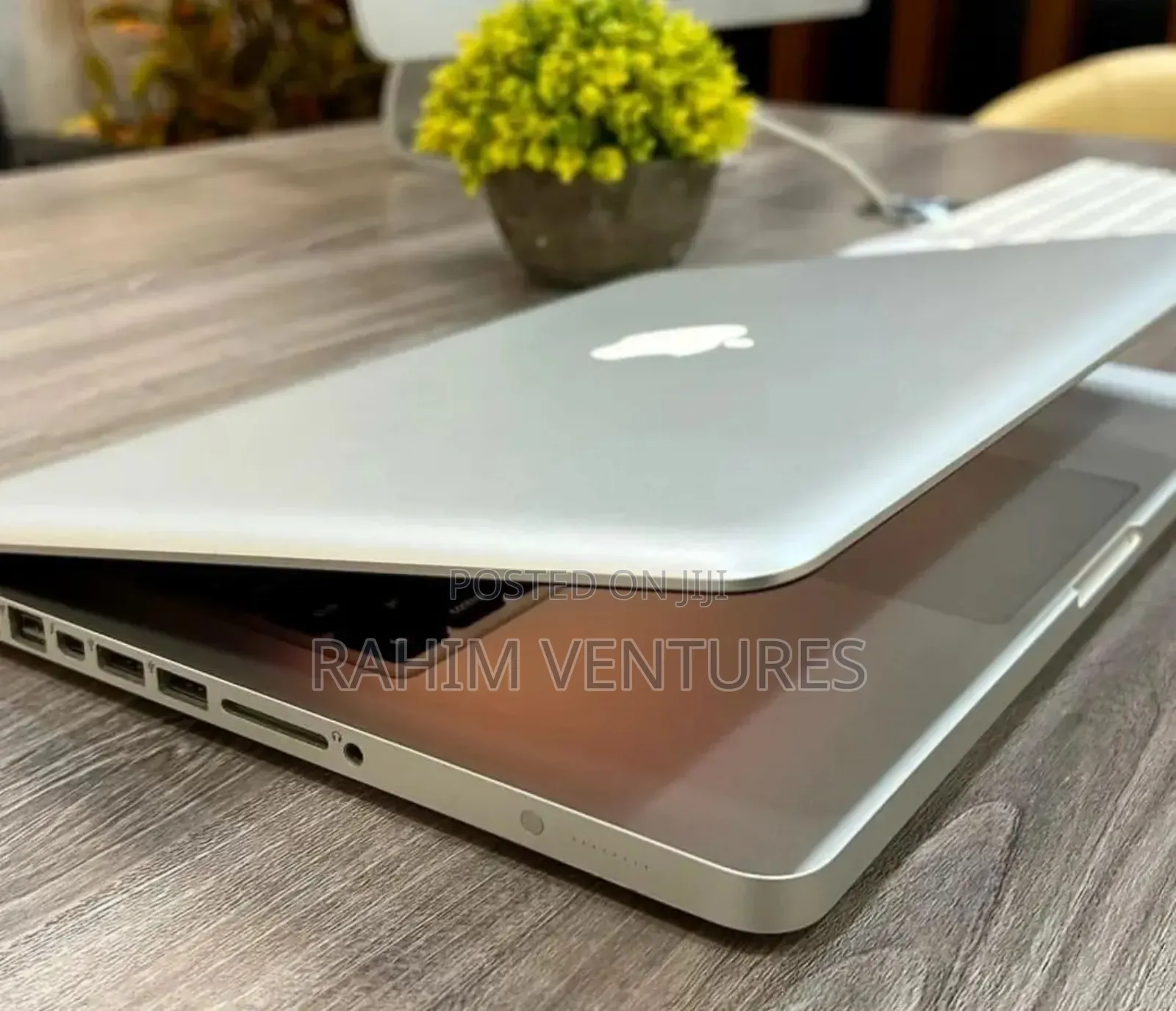 Laptop Apple MacBook Pro 8GB Intel Core i5 HDD 500GB