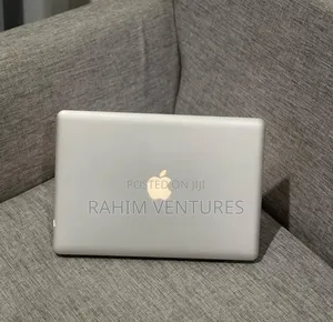 Laptop Apple MacBook Pro 8GB Intel Core i5 HDD 500GB