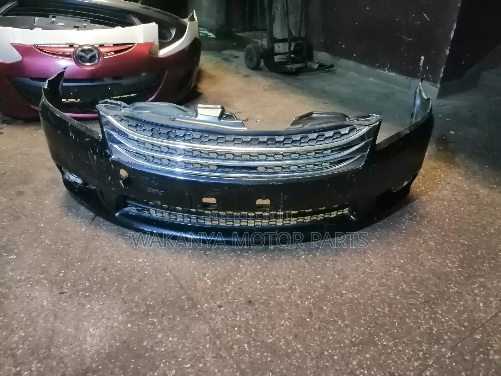 Toyota Mark X Zio Front Bumper 2010/11 W/ Foglamps Grille