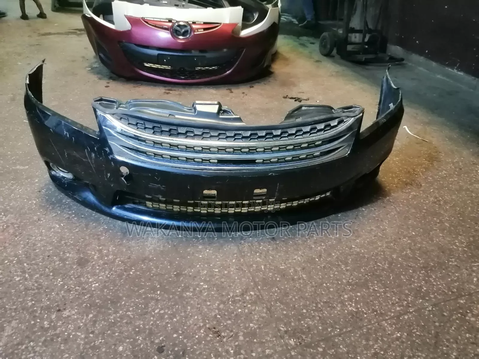 Toyota Mark X Zio Front Bumper 2010/11 W/ Foglamps Grille