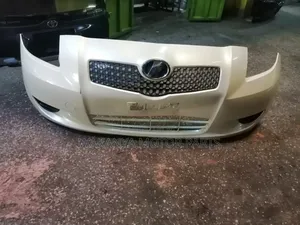 Toyota Vitz 2005/2006 Front Bumper With Fog Covers, EX Japan