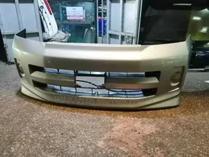 Toyota Voxy 2004/2007 Front Bumper Complete With Fog Lights