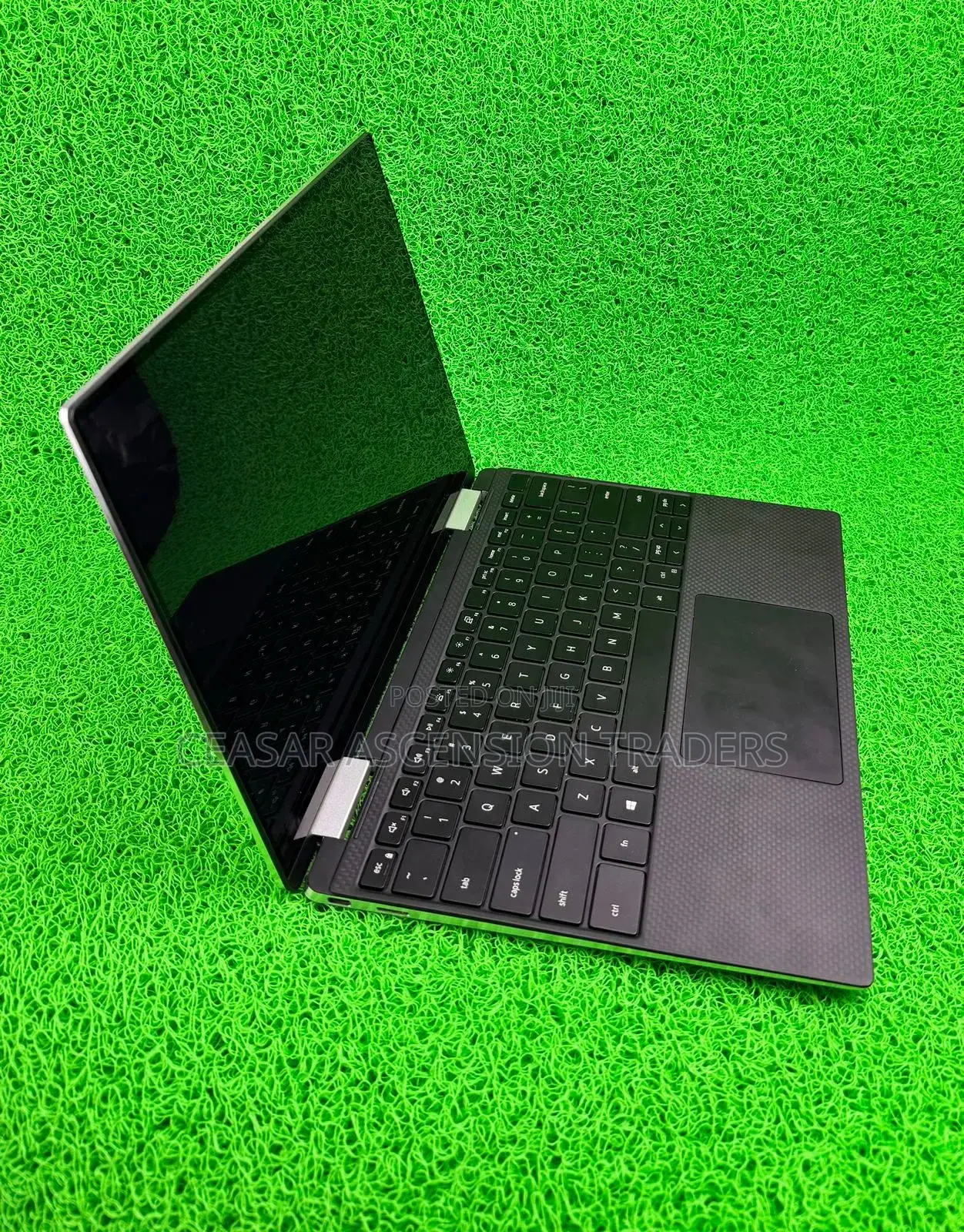 Laptop Dell XPS 13 9310 8GB Intel Core I5 SSHD+SSD 256GB
