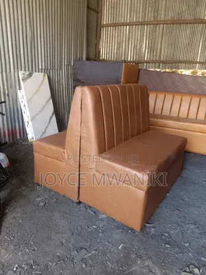 Back to Back Vip Restaurant Couch, Light Brown 