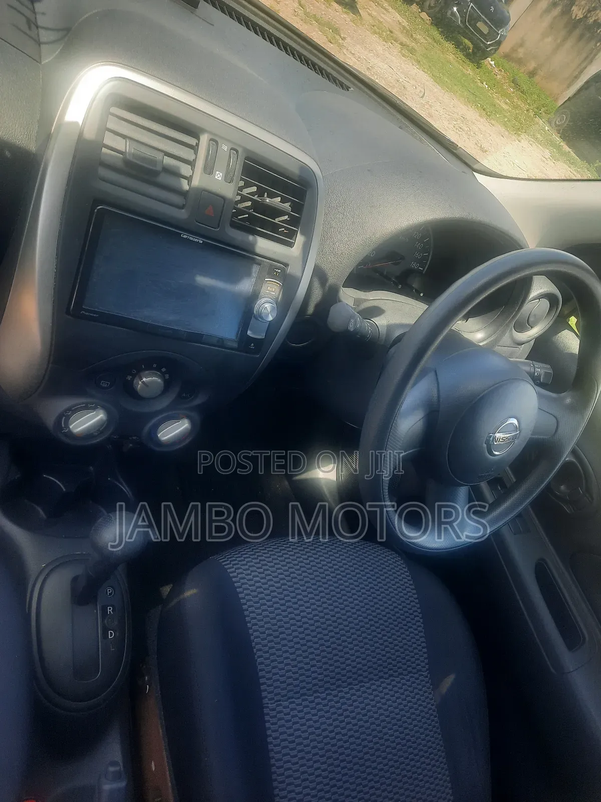 Nissan March 1.2 FWD 2017 Silver