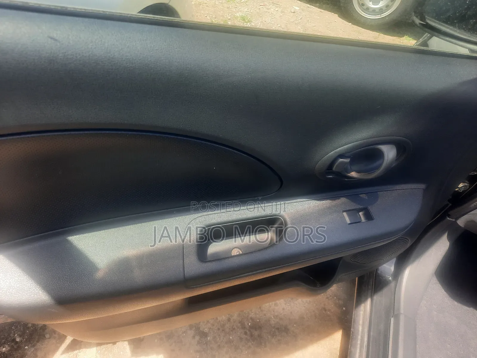 Nissan March 1.2 FWD 2017 Silver