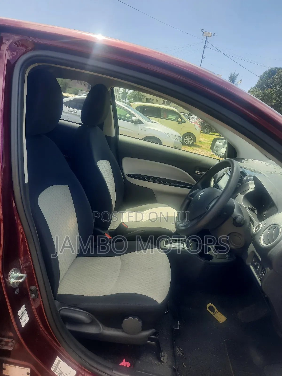 Mitsubishi Mirage GT 2017 Red