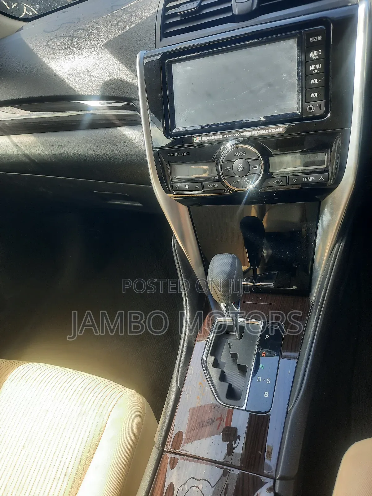Toyota Premio 1.5 FWD 2018 Brown
