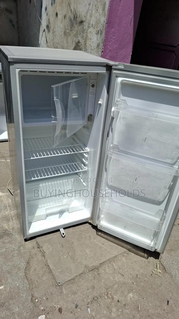 Von 190L Fridge,Used/Clean - thumbnail 2