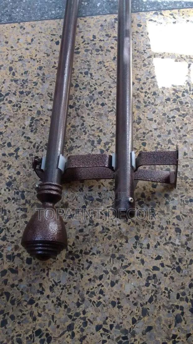 Double Brown Juakali Rod and Accessories