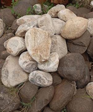 Big Head Size Pebble Stones - thumbnail 2