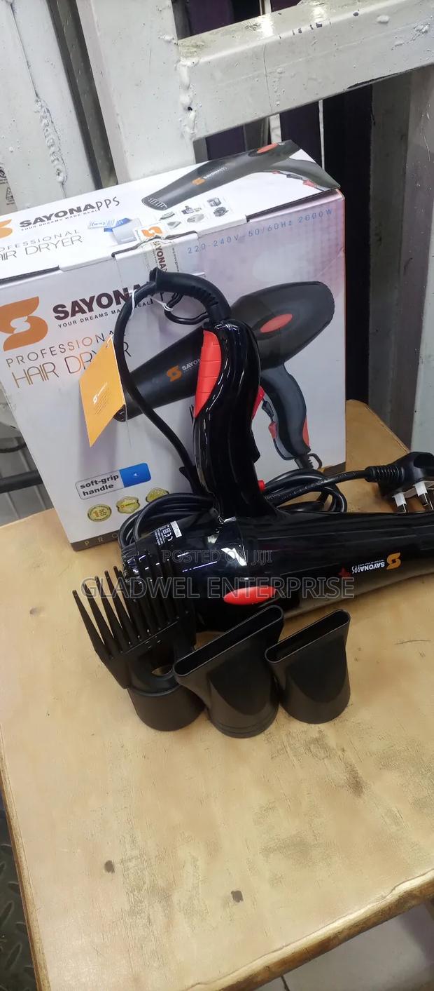 Blow Dryer - main view