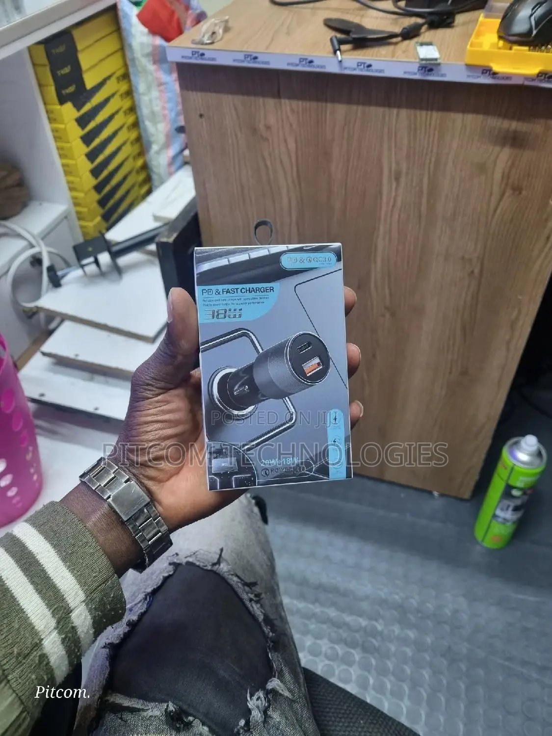 Smart Car Charger