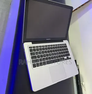 Laptop Apple MacBook Pro 8GB Intel Core i5 HDD 500GB