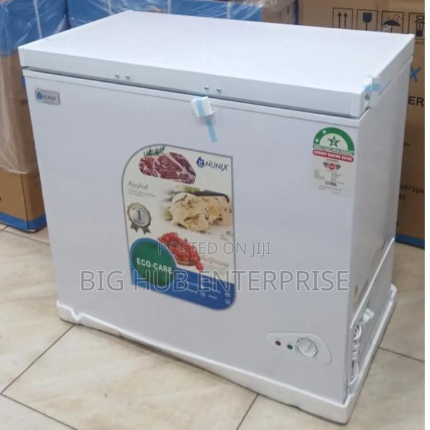 Nunix 200L Chest Freezer - main view