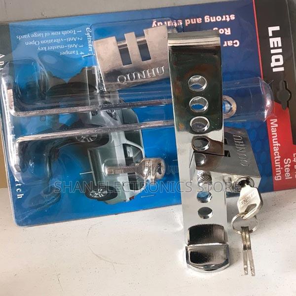 R Brake Clutch 8 Holes 3 Keys Antitheft Anti Theft Security - main view