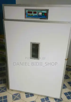 Fully Automatic Ac/Dc Incubator 1232 Eggs Capacity