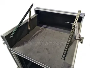 10u Shockproof 19" Road Case With Mixer Bay