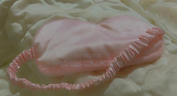 100% Natural Silk Eye Mask - thumbnail 2