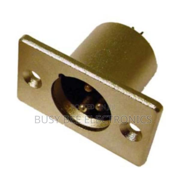 AP0090 XLR Male Panel - main view