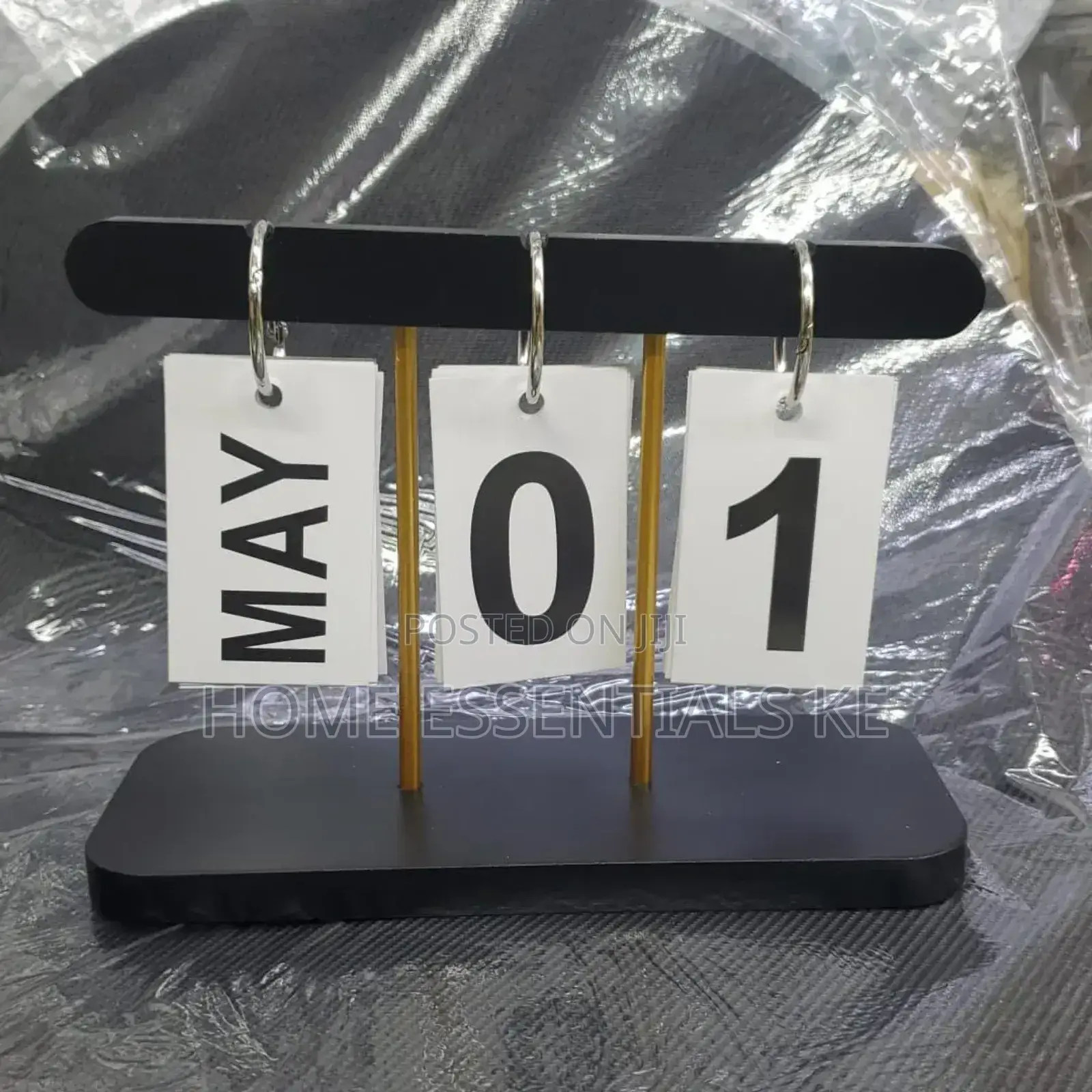 Bamboo Desktop Figuring Perpetual Calendar