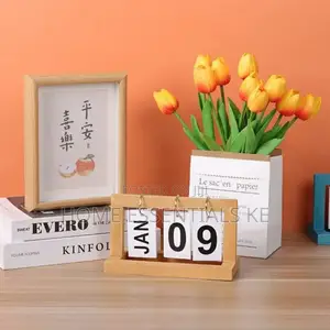 Bamboo Desktop Figuring Perpetual Calendar