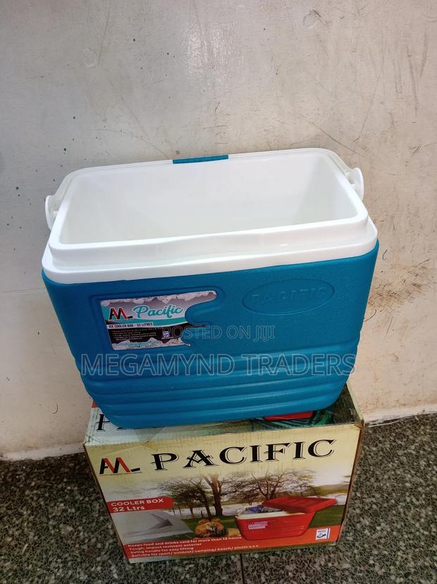 32 LTR Cooler Box /Pacific Insulated Cooler Box - thumbnail 5
