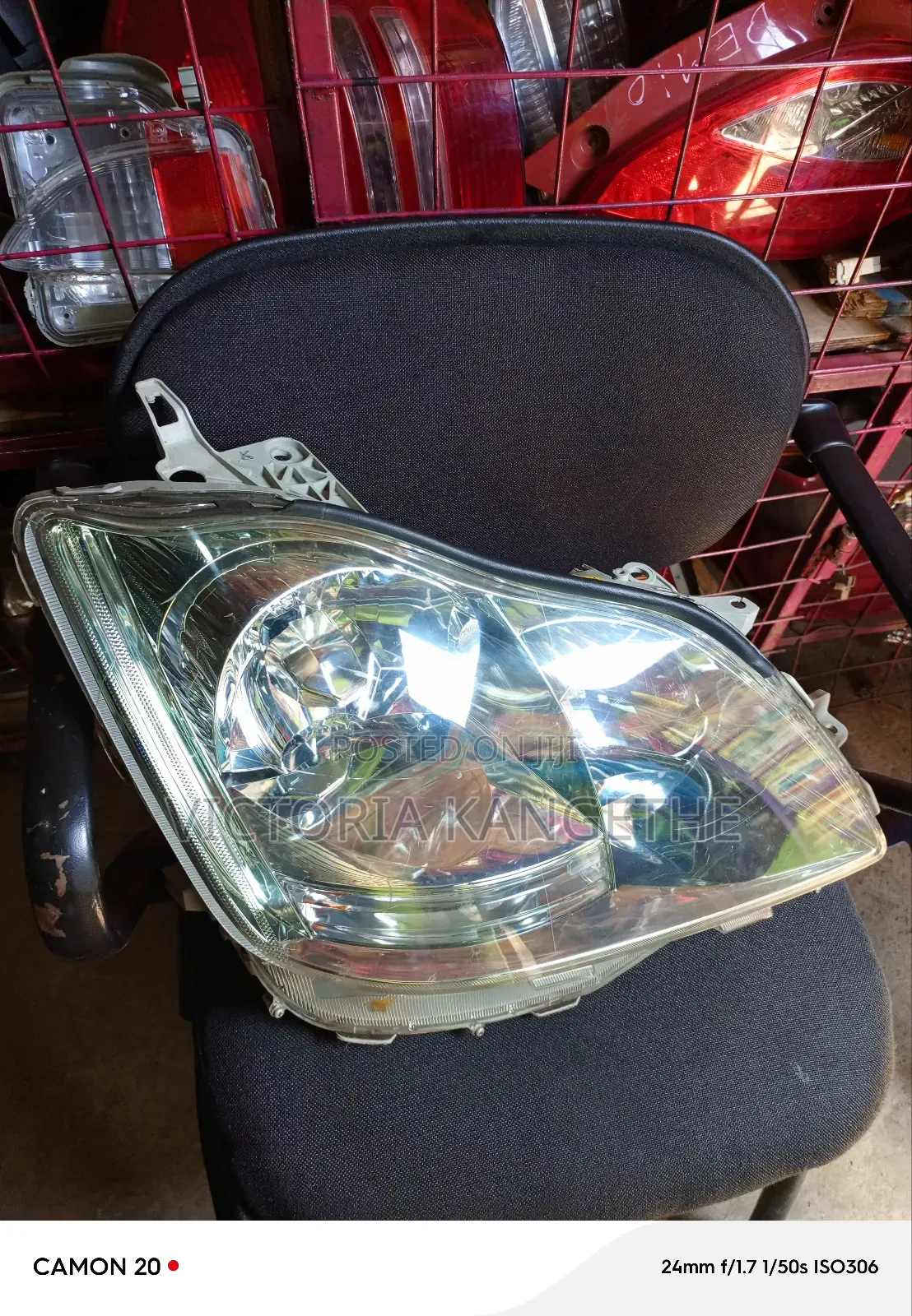Toyota Crown 301 Headlight Zenon