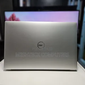 Laptop Dell Latitude 15 E5540 32GB Intel Xeon SSD 512GB