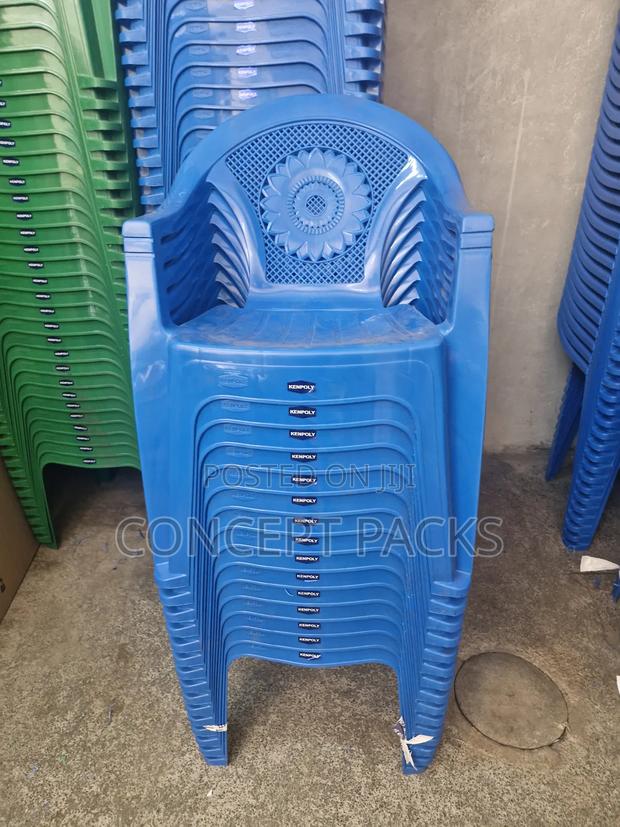 Blue 2014 Kenpoly Chair With Arms. - main view