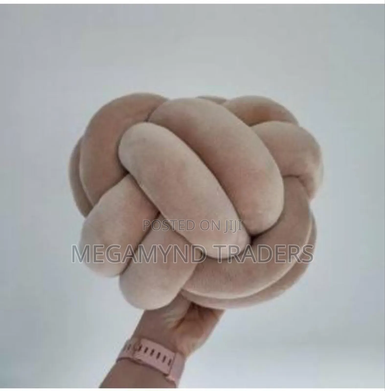 Knot Pillow/Decorative Knot Pillow