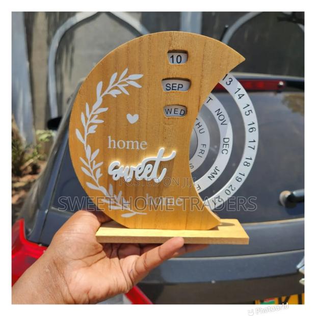 Quality Wooden Perpetual Calendar , - main view