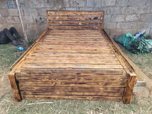Rustic Pallet Bed - 5x6 Pallet Bed