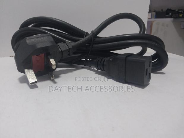 Ex Uk Standard 1.8m C19 Connector Power Cable With 3-Prong