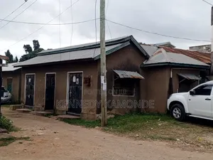 9bdrm House in Mikindani for sale