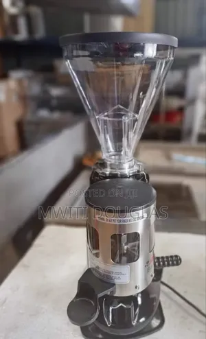 Admirable Quality Coffee Grinder Machine