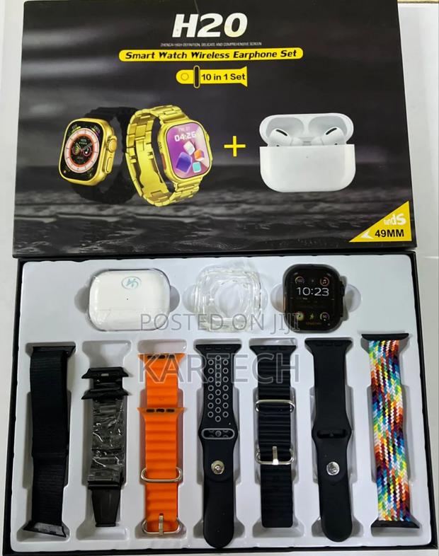 H20 Ultra Smart Watch With Wireless Earphones