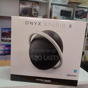 Harman Kardon Onyx Studio 8 - main view