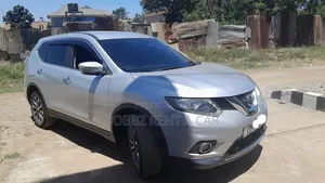 Nissan Xtrail Newshape for Car Rental /Car Hire
