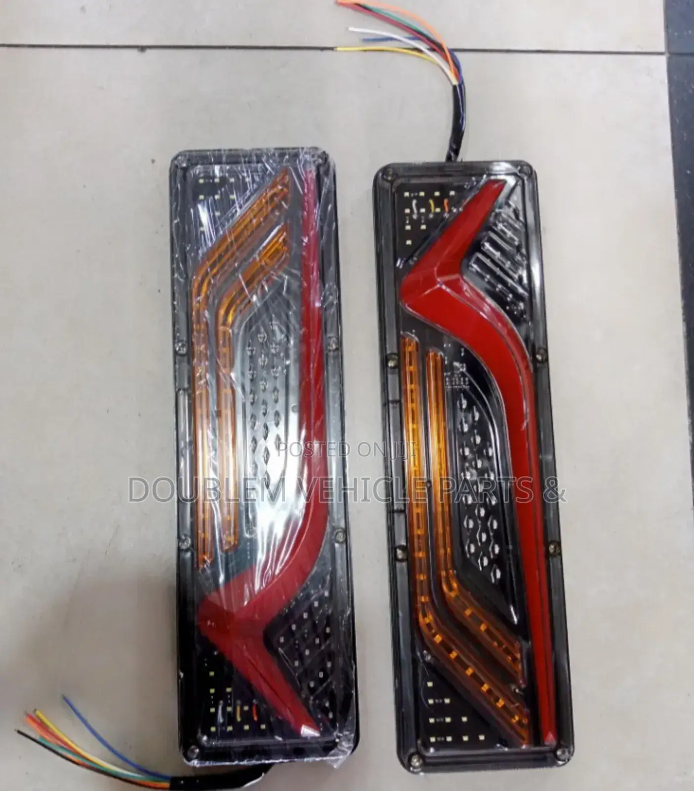LED Tail Lamp Canter 4d32/Lancruiser FJ45/Fj75