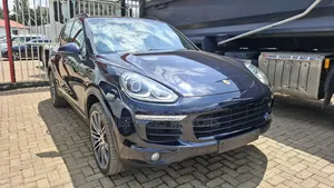 Porsche Cayenne Diesel AWD 2016 Black