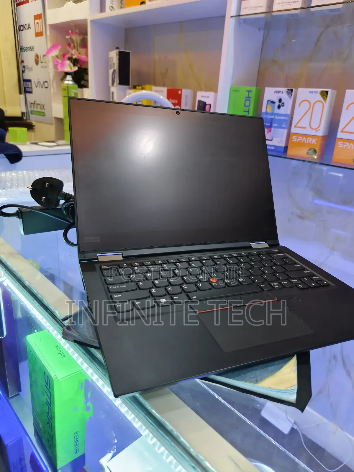 New Laptop Lenovo ThinkPad X280 8GB Intel Core I7 SSD 256GB