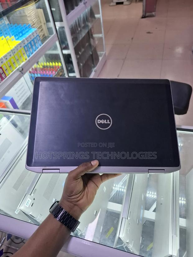 Laptop Dell Latitude E6420 4GB Intel Core i5 HDD 500GB