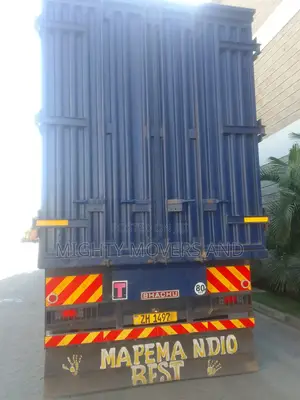 Box Body Trailer at Hand for Logistic Jobs