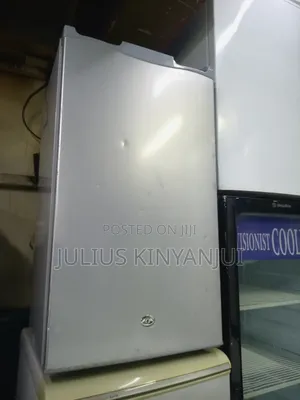 Mini Fridge Ramtons 100L