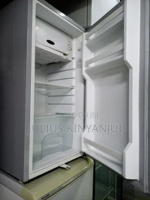 Mini Fridge Ramtons 100L
