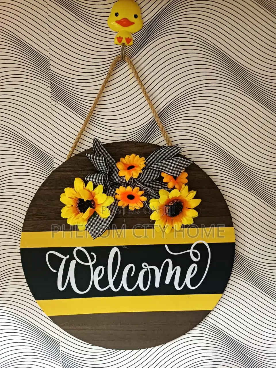 Round Wooden Wall Hanging