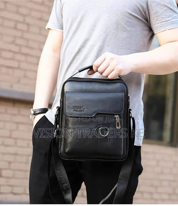 Jeep Shoulder Bag - thumbnail 3