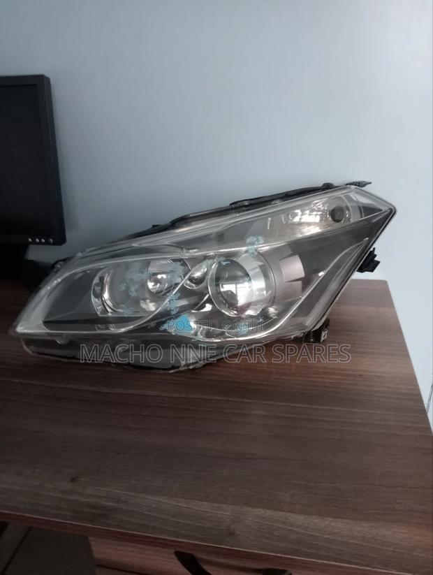 Suzuki Ciaz 2022 Headlight - main view