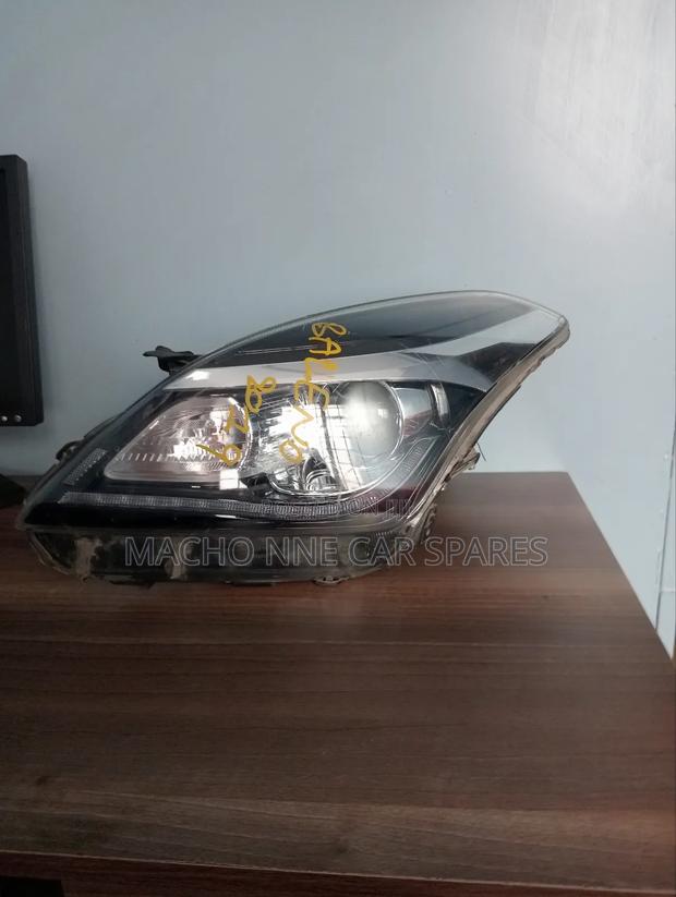 Suzuki Baleno 2018 Headlight - thumbnail 2